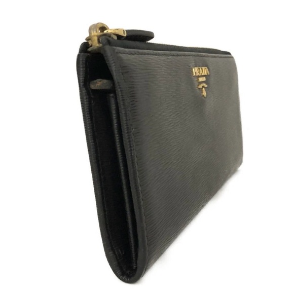 ✨🛍️ Prada Black Saffiano Leather Zip Around Wallet - Picture 2 of 7